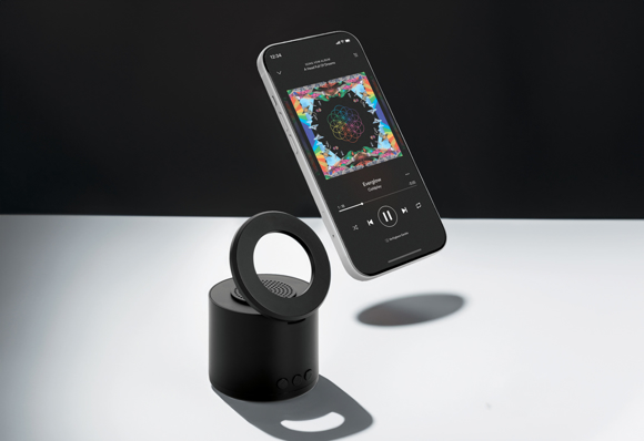 Picture of Magpulse RCS recycled plastic 3W speaker w/magnetic holder